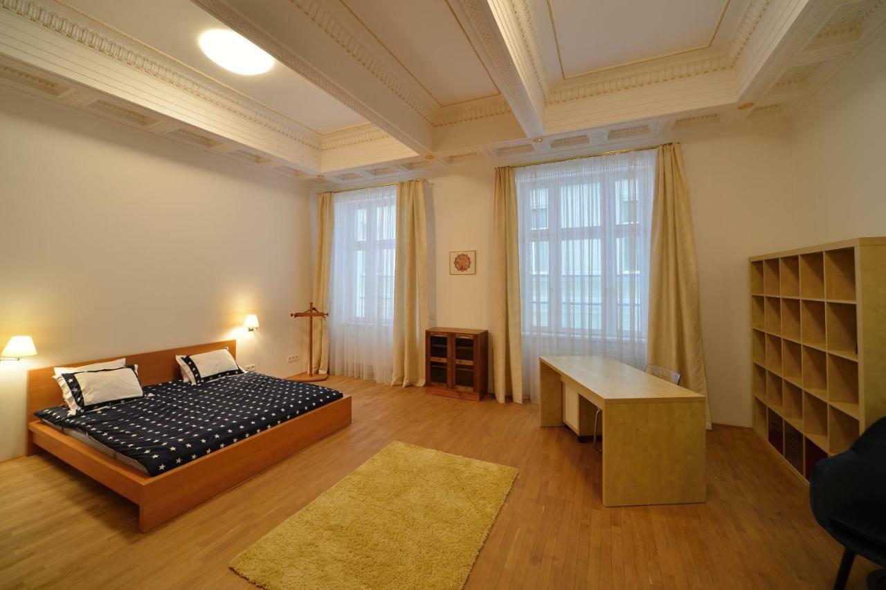 Kolonada Luxury 2 Bedroom Apartment With Balcony Mariánské Lázně Exterior foto